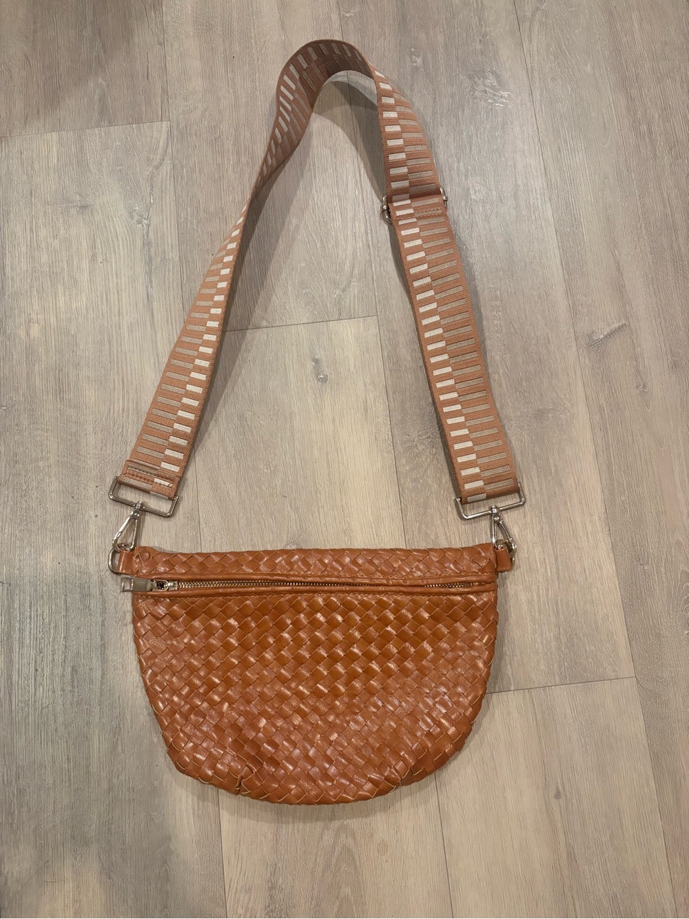 Woven Crossbody Bag in Cognac Brown - Adjustable Strap